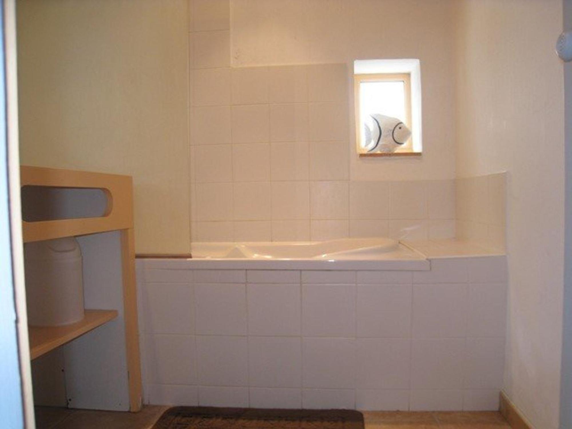 Maison Renovee Pres Plage, 6 Couchages, Terrasse, Bbq, Parking, Internet Inclus - Fr-1-224B-588 Нуармутье Экстерьер фото